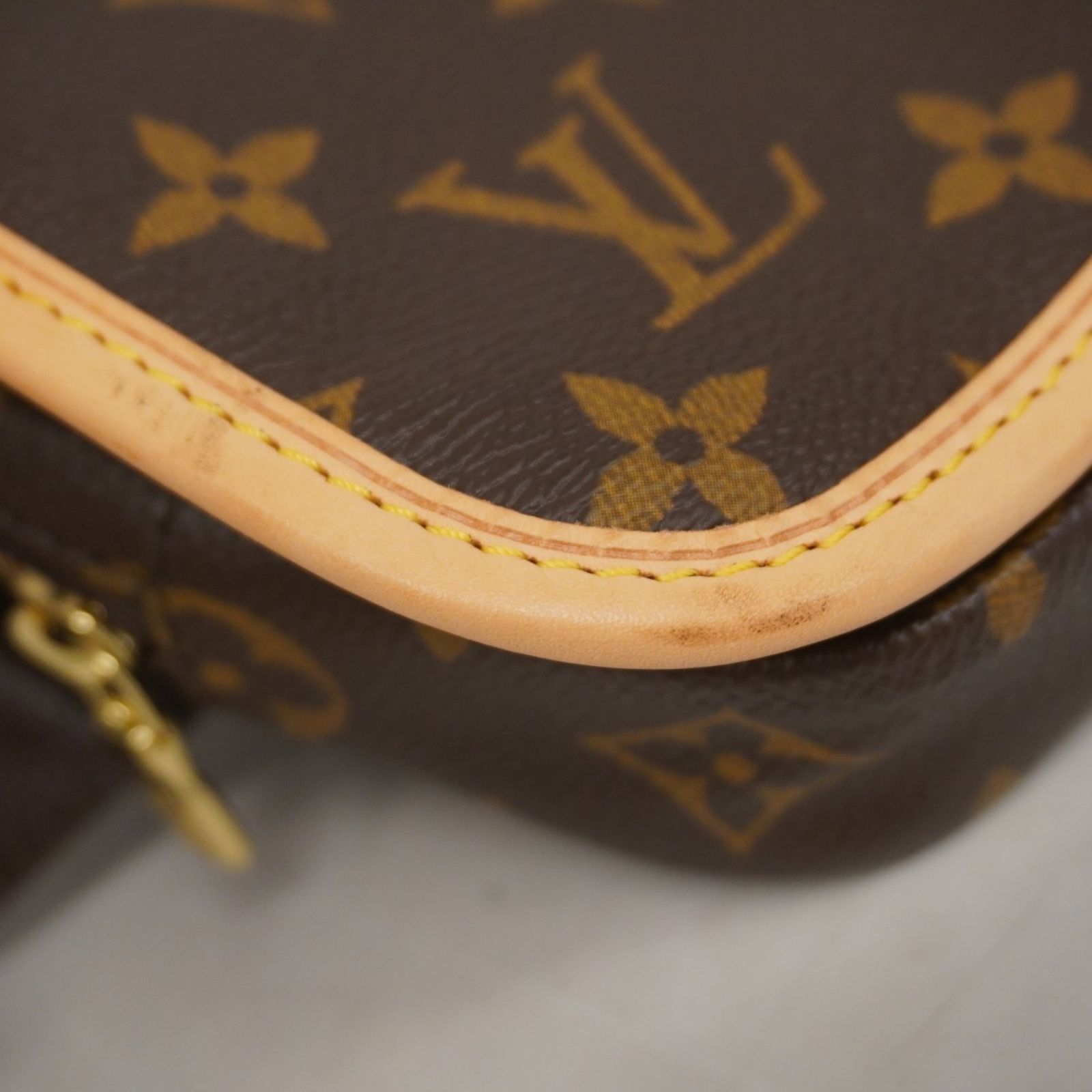 バムバックボスフォール