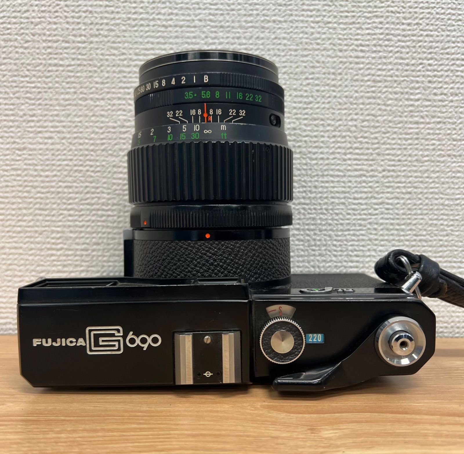 FUJICA フジカ G690 BLP ボディ中判カメラ / FUJINON S f3.5