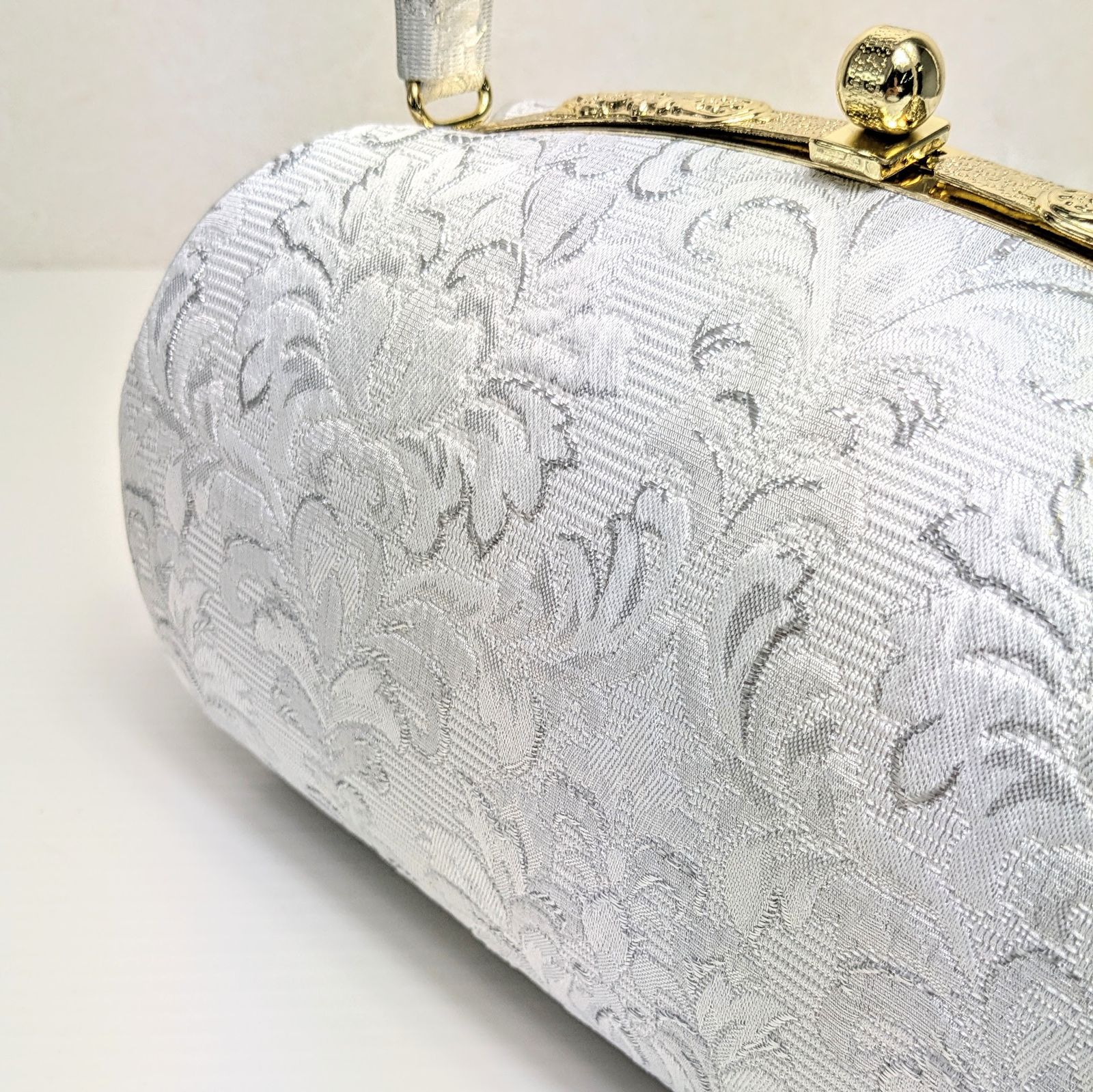 草履バッグセット 帯地 ふくれ織り 白 銀 シルバー フリーサイズ u104 草履バッグセット 帯地 ふくれ織り 白 銀 シルバー フリーサイズ