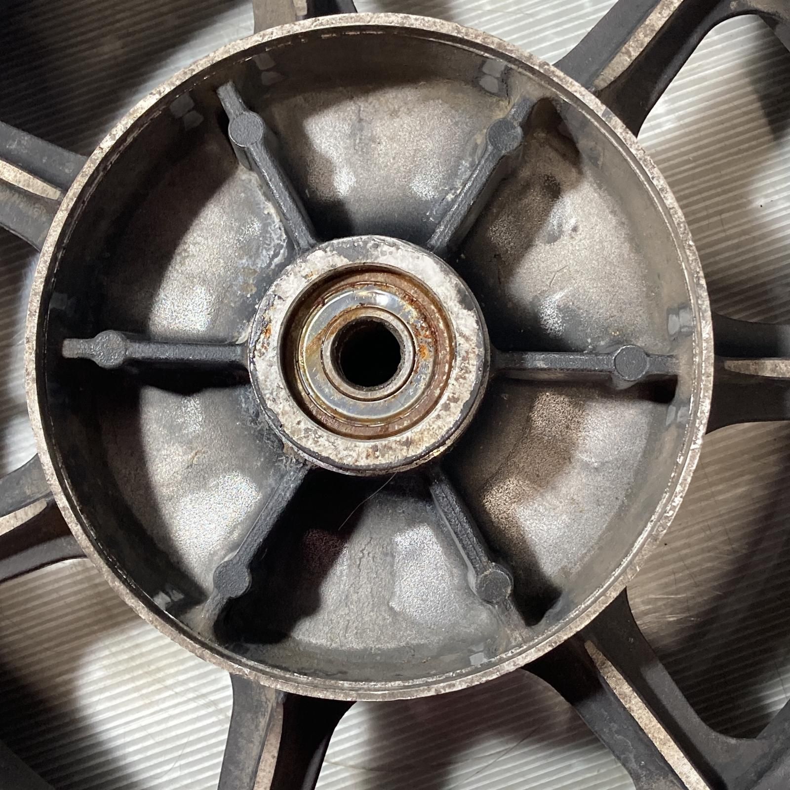 kz1000 純正ホイール KAWASAKI KZ1000 リアホイール カワサキ カワサキ KZ1000MK2 Z1R