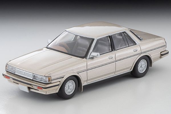 トヨタ クレスタ スーパールーセント ツインカム24（ベージュ）86年式 LV-N137c【トミーテック社1/64ミニカー】【トミカの時】