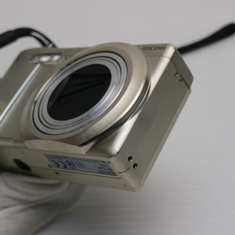 4 シャンパンシルバー