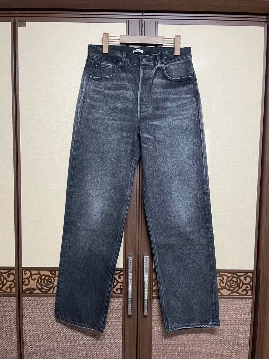 3 AURALEE(オーラリー) 24aw セルビッジ フェイディド ヘビー デニム 