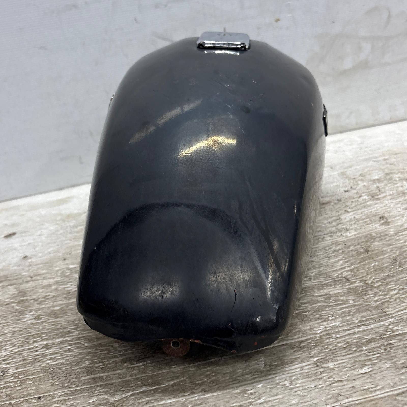 ガソリンタンク