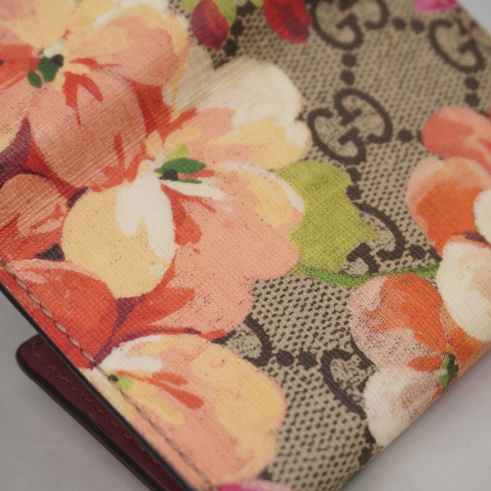 グッチ(Gucci) グッチ キーケース GGブルームス 410084 ブラウン