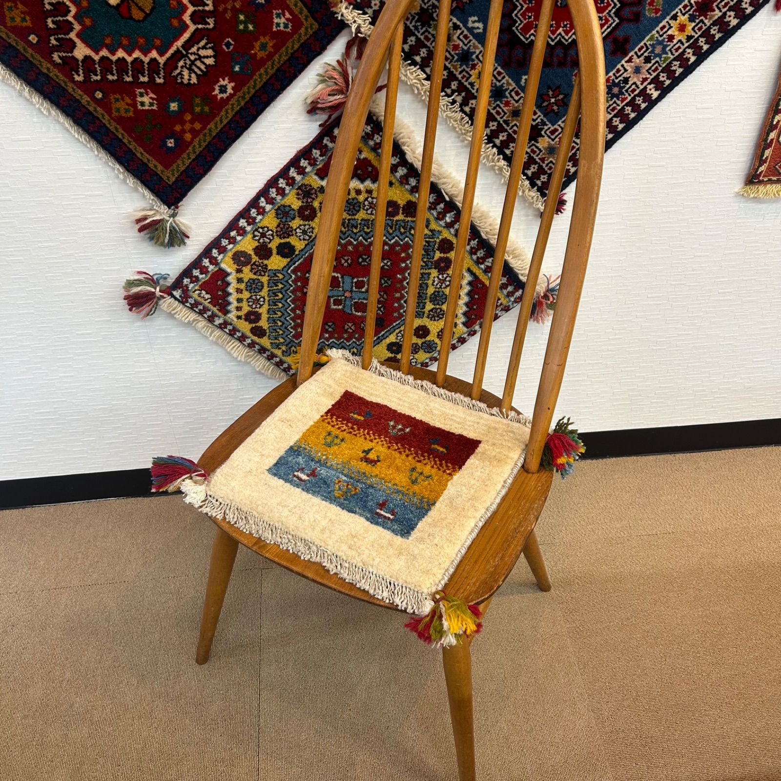 41.5×83マスタードイエロー×エンジ トルコヴィンテージラグ