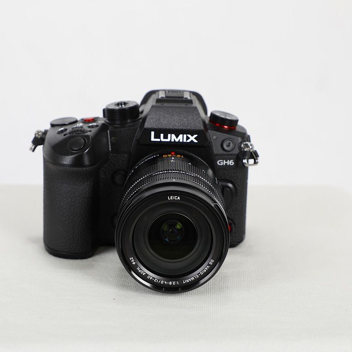 Panasonic LUMIX GH6 標準ズームレンズキット DC-GH6L DC-GH6L