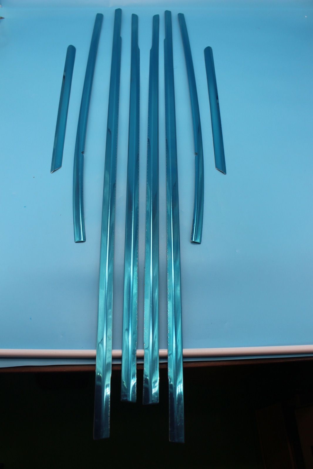 ヴォクシー90系VOXY ノア90系 ウィンドウトリムカバー