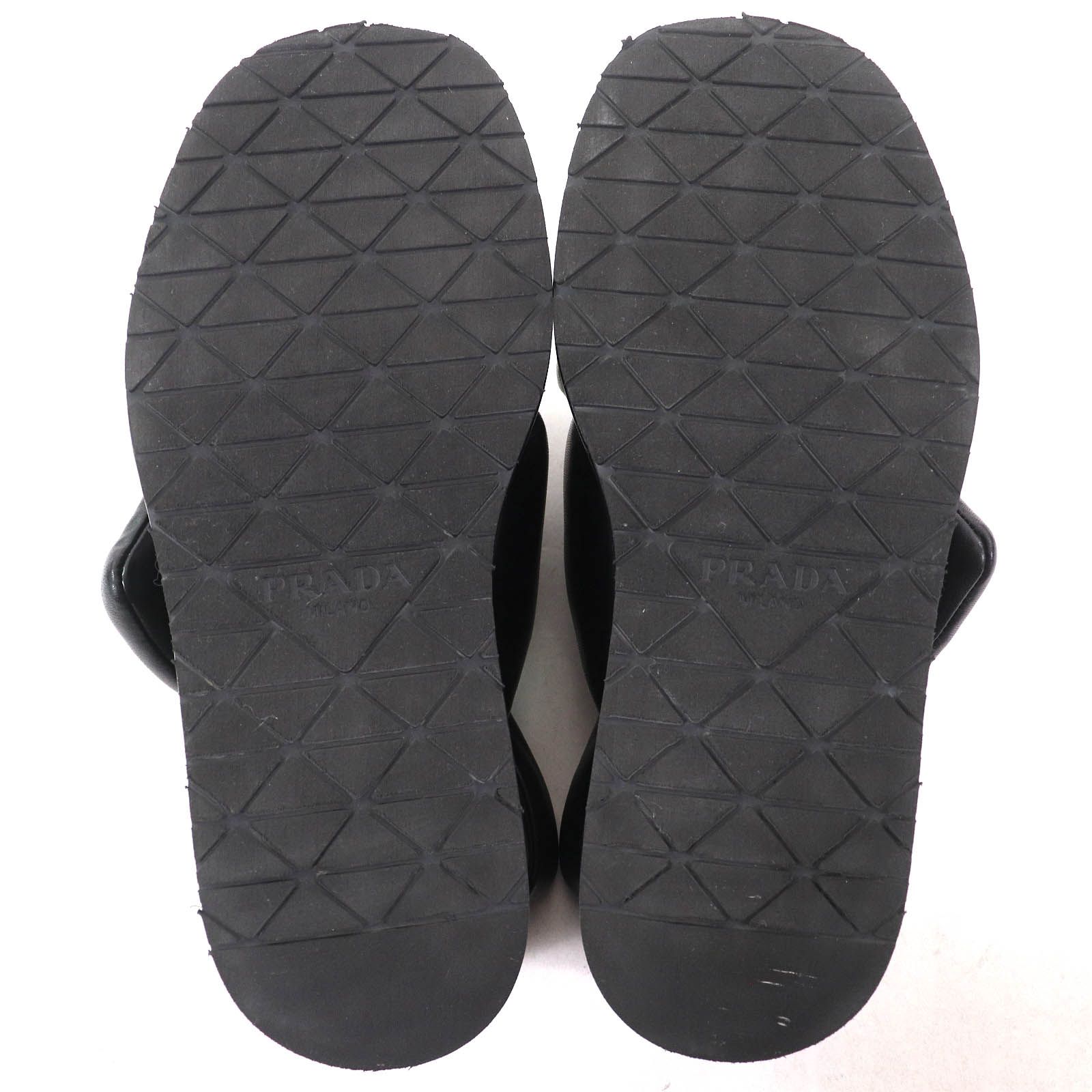 美品△PRADA プラダ 1XZ758 トライアングルロゴ ソフト パデッドナッパ