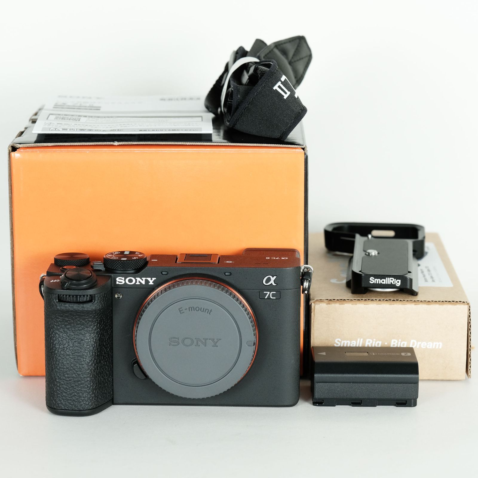 美品｜シャッター数2,348回｜マウントプレート付] SONY α7C II（ILCE 