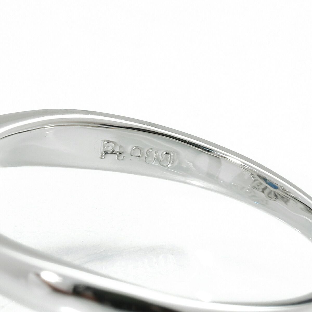 ヘイローデザインリング 指輪 サファイア 0.86ct ダイヤモンド 0.42ct  