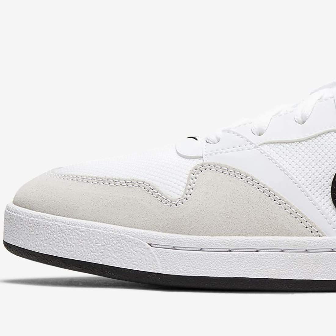 NIKE エスビー