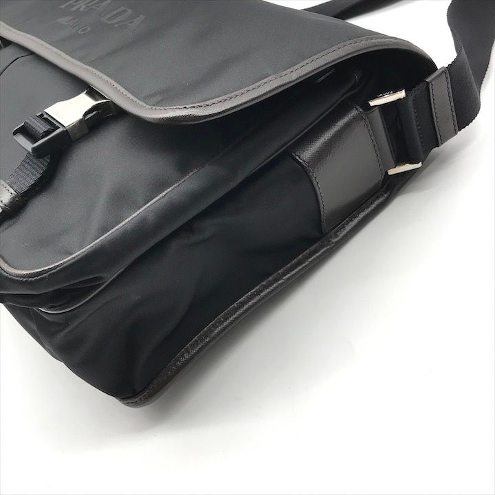 美品 PRADA プラダ ナイロン テスート 三角ロゴ レザー