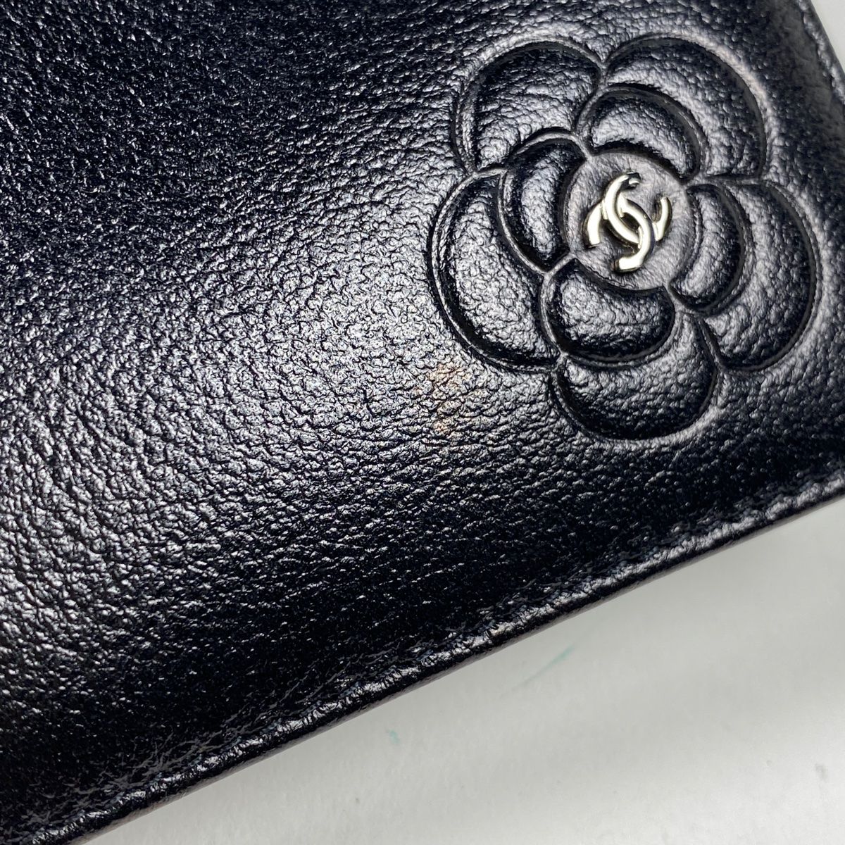 CHANEL シャネル ブラック 長財布 カメリア柄 【公式通販】