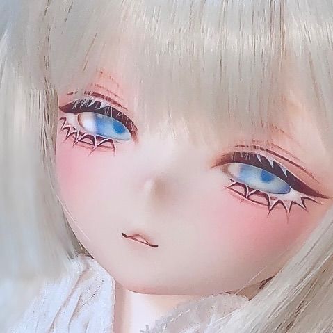 Imomo doll