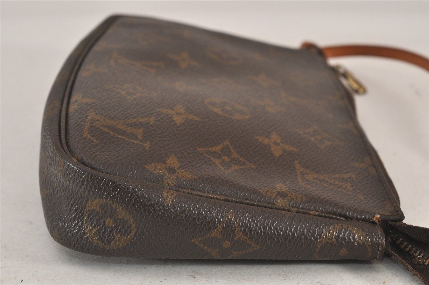 LOUIS VUITTON ルイヴィトン ジャンク アクセソワール ポーチ LOUIS VUITTON ルイヴィトン モノグラム ポシェット アクセ