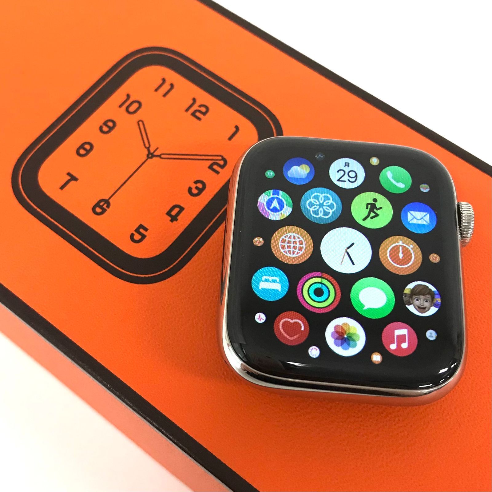 661 Apple watch エルメス ドゥブルトゥール べトン 人気色