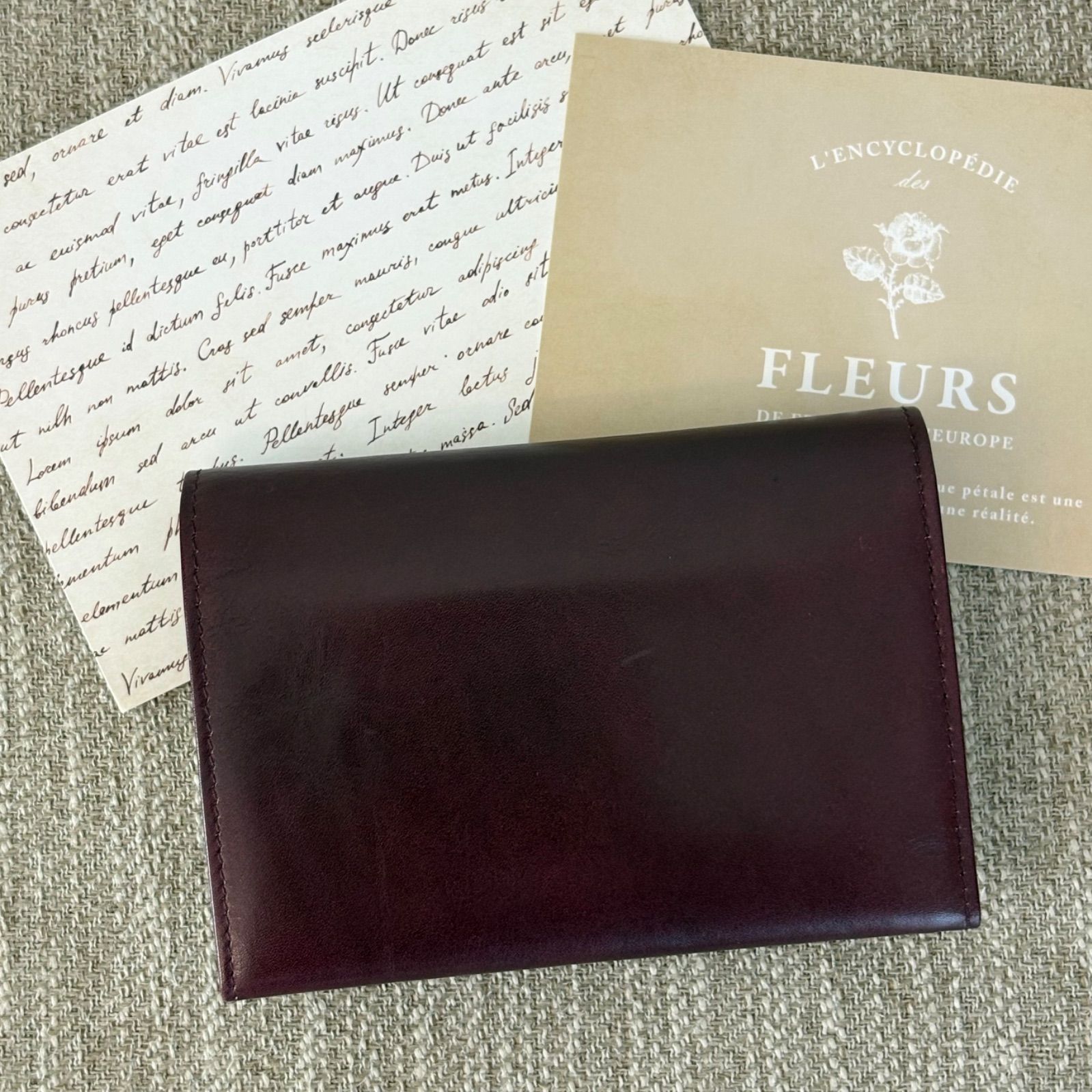 き クリスチャンディオール 二つ折り財布 短財布 小銭入れ レザー 革 コインケース ヴィンテージ ボルドー パープル バーガンディ Christian Dior Vintage Short Wallet Coincase 22281