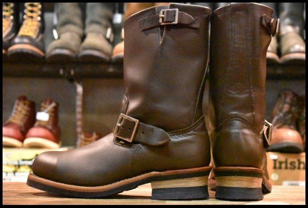 ブーツ redwing