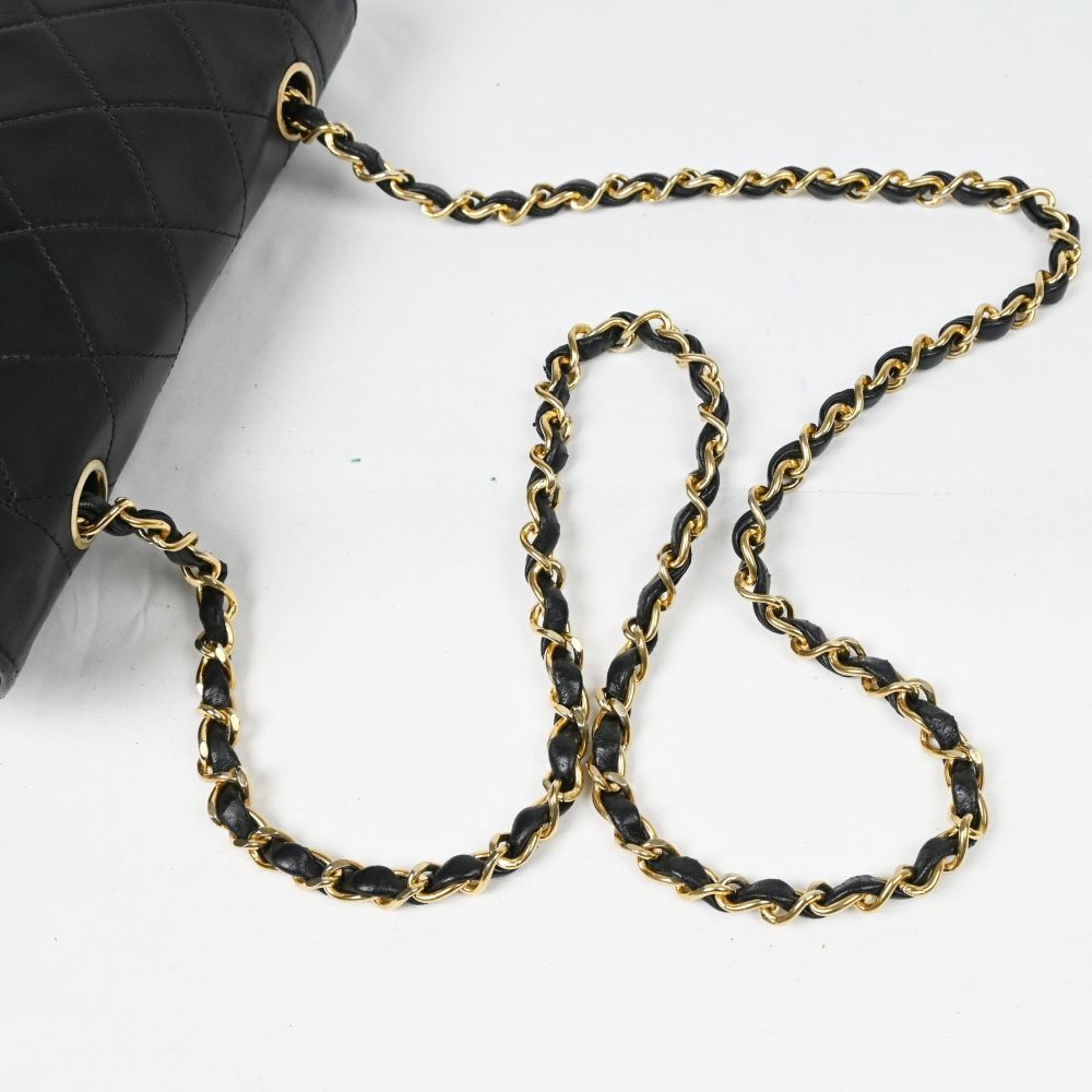 シャネル CHANEL ダイアナ マトラッセ22 ターンロック
