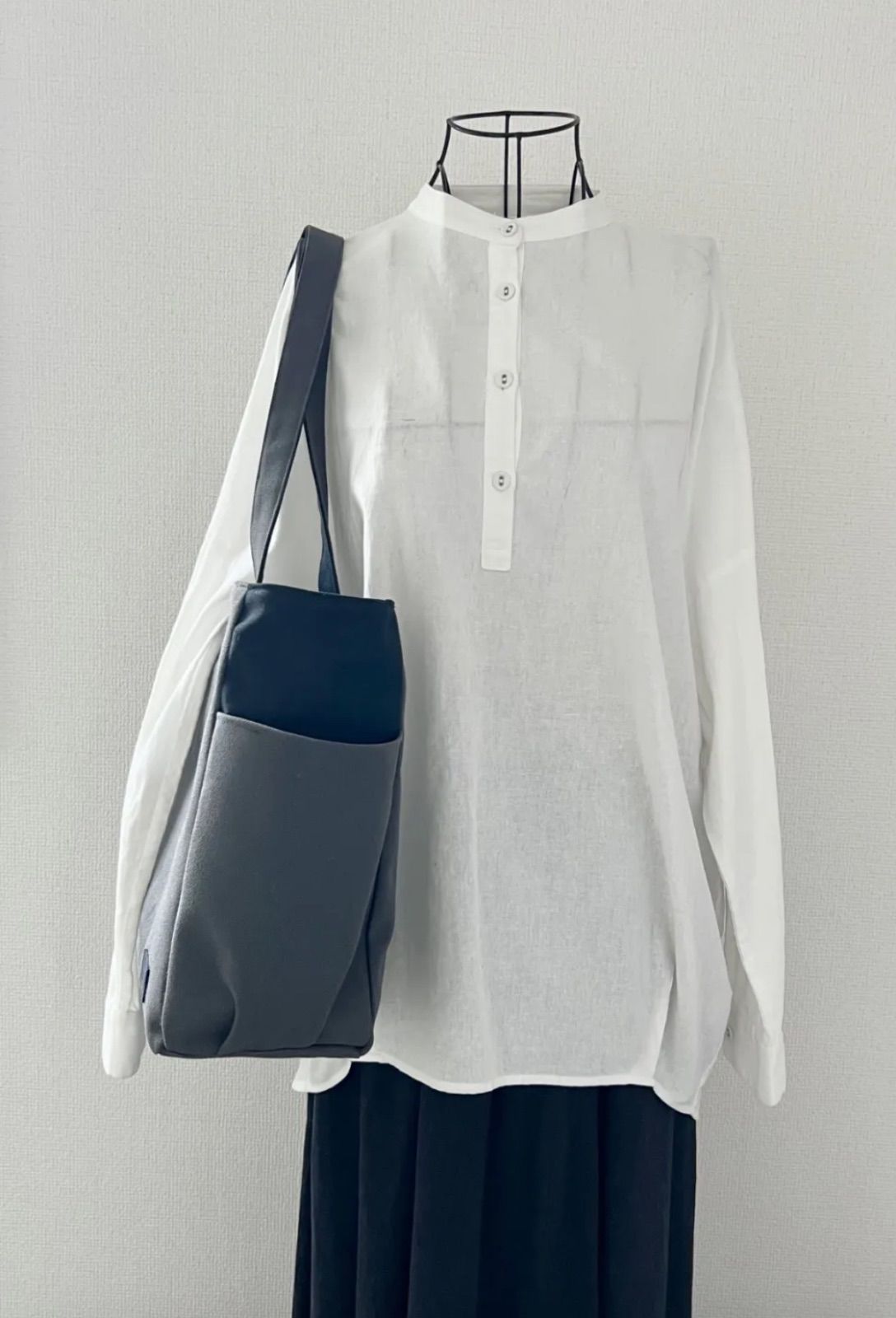 チャコール＆黒