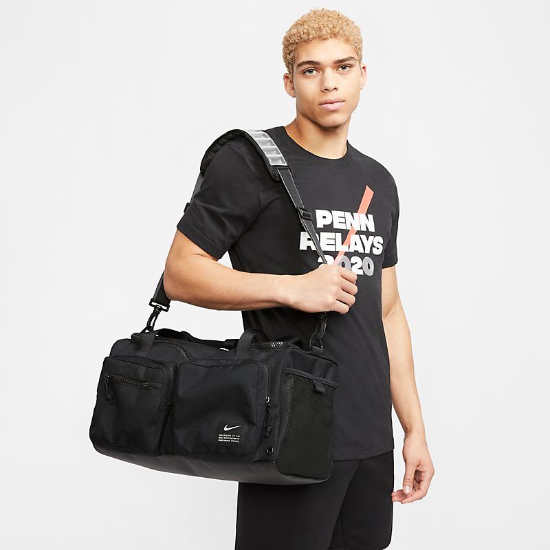 ボストンバッグ 鞄 メンズ レディース/ナイキ NIKE ユーティリティパワーダッフルバッグS/スポーツバッグ トレーニング ジム 部活 遠征 旅行 黒 ブラック かばん/CK2795-010