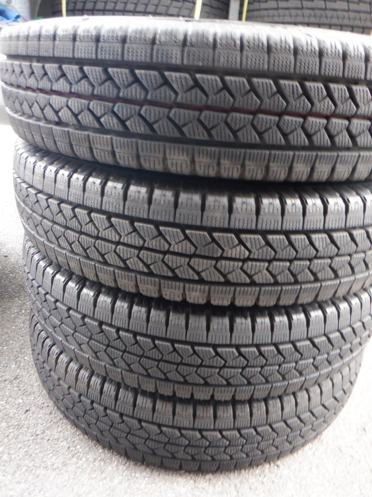 155 80R14 88 86N LT ４本 ブリヂストン ブリザックVL1 プロボックス サクシード ファミリアバンなどに