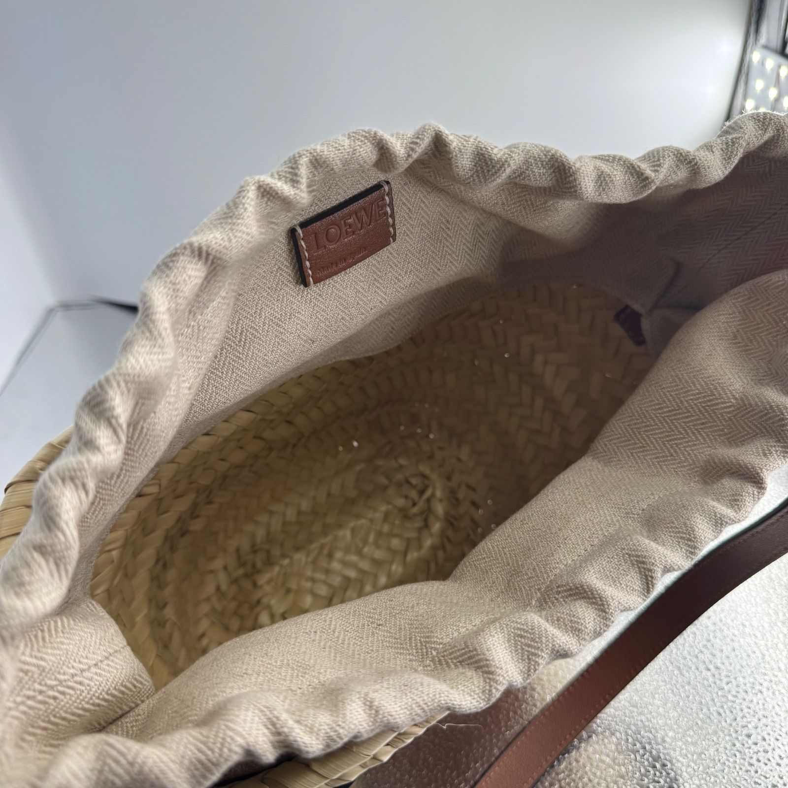 LOEWE ドローストリング バケットバッグ ベージュxブラウン