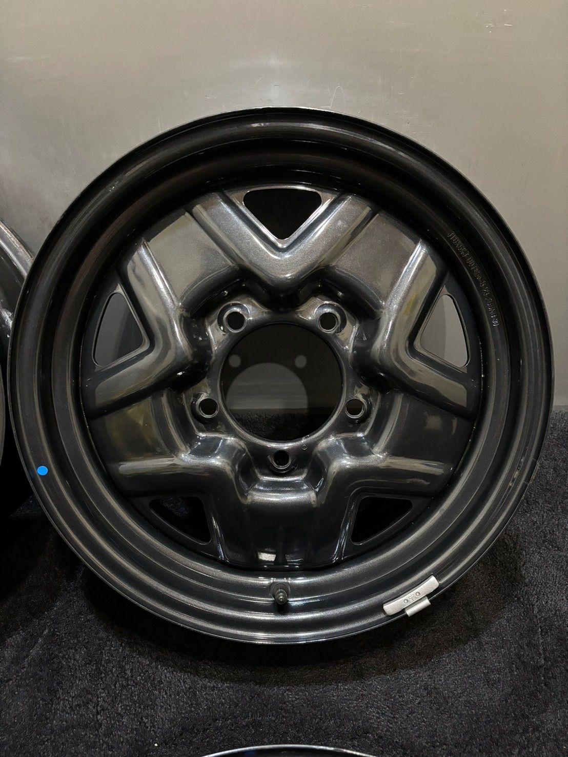 新車外し】 スズキ ジムニー JB64 純正 16インチ 5.5J +22 139.7