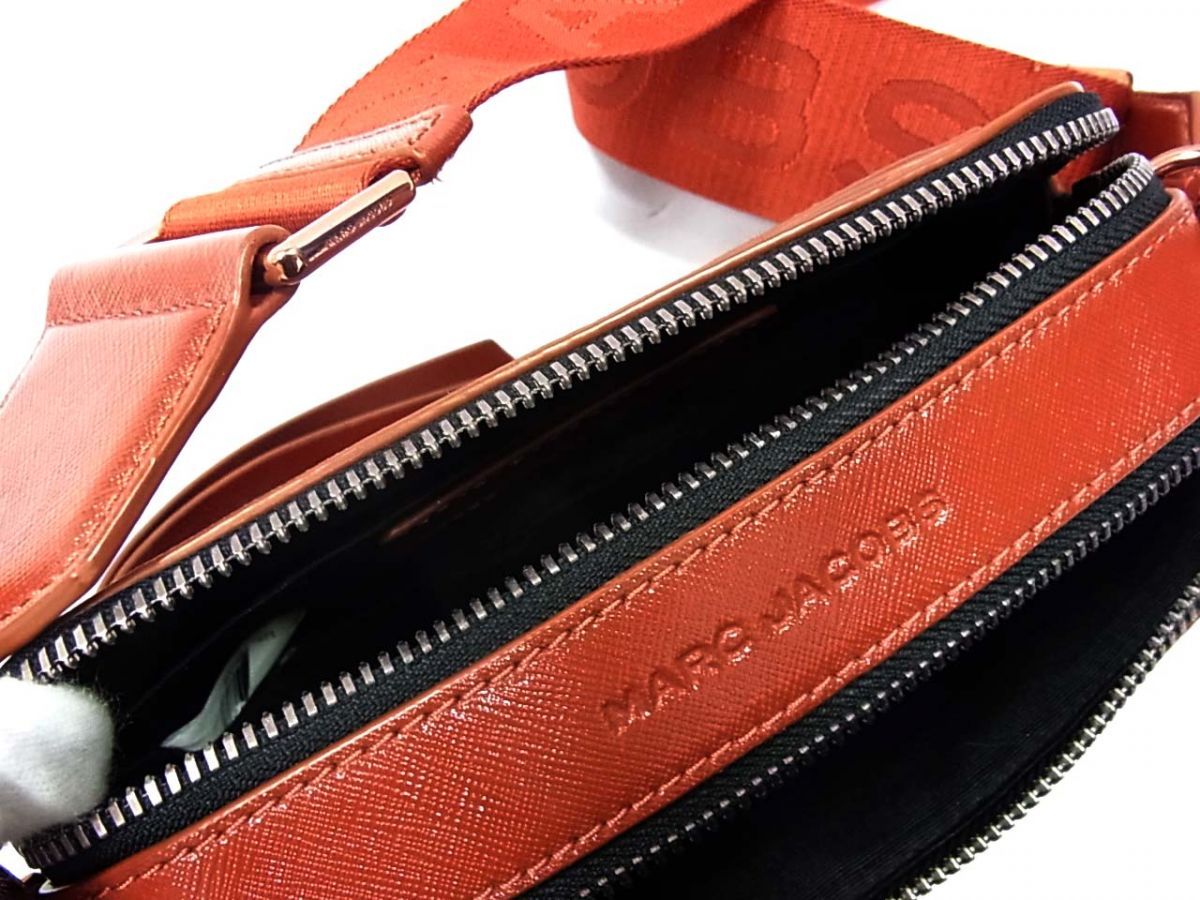 ◇MARC JACOBS マークジェイコブス ザ スナップショット モノクローム