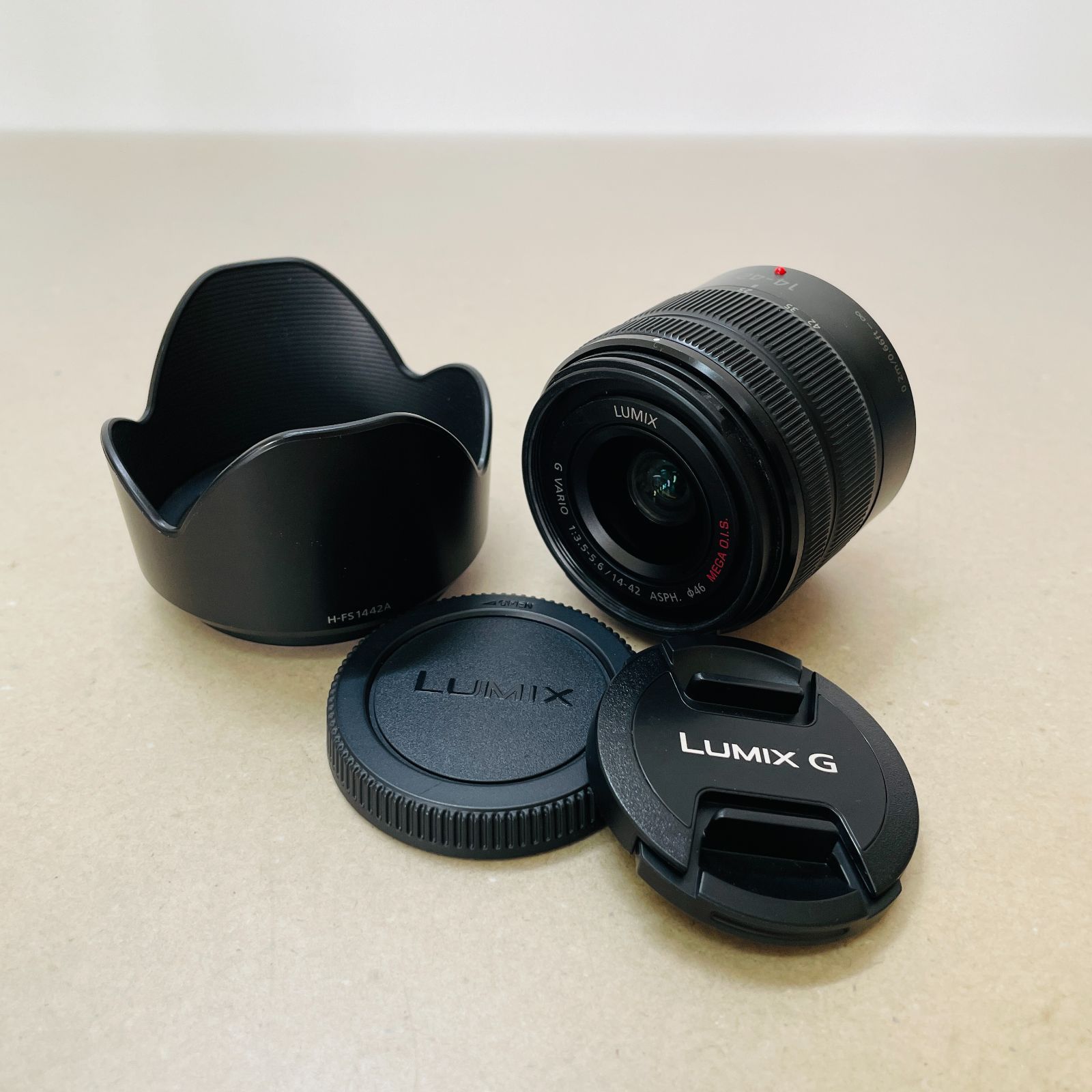 LUMIX G VARIO 14-42mm F3.5-5.6 H-FS1442A マイクロフォーサーズ 本体のみ C3279 60サイズ発送