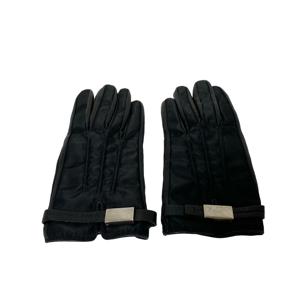 PRADA(プラダ) 手袋 レディース美品 - 黒 レザー - メルカリ