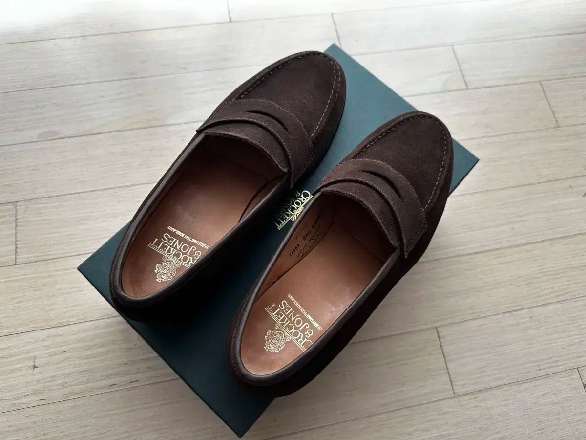 【鮭の寒風干しに鼠】熊田耕風 2673 サケとネズミ 共箱 掛け軸 肉筆 鮭の寒風干しに鼠】熊田耕風 2673 サケとネズミ 共箱 掛け軸