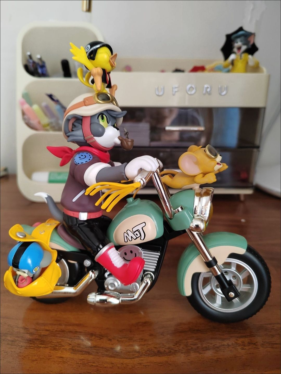 52toys x WarnerBrosトムとジェリー　レトロバイク　フィギュア