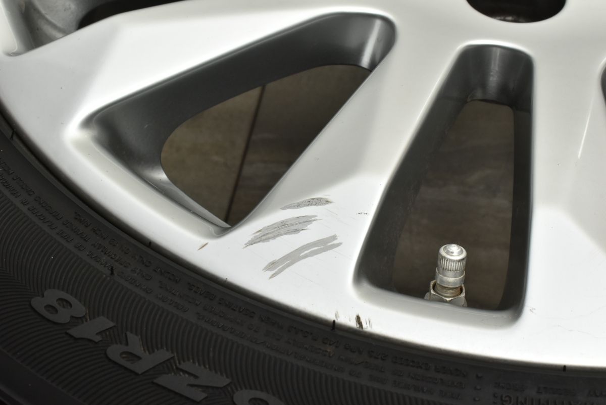 バリ山！ キャデラック CTS 純正 18インチ 8.5J +32 タイヤセット 4本 バリ山！ キャデラック CTS 純正 18インチ 8.5J +32 タイヤセット 4本