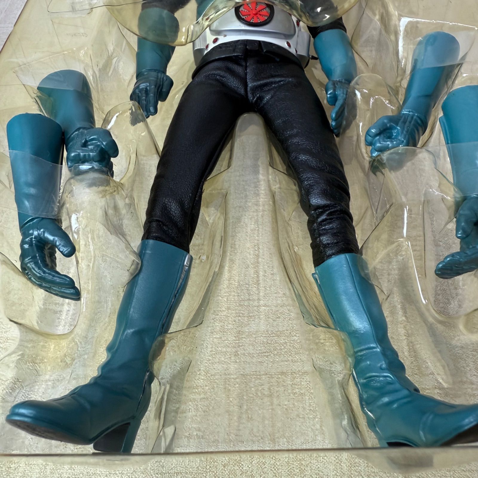 メディコムトイRAH 仮面ライダー旧1号 [2001デラックスタイプ]藤岡弘