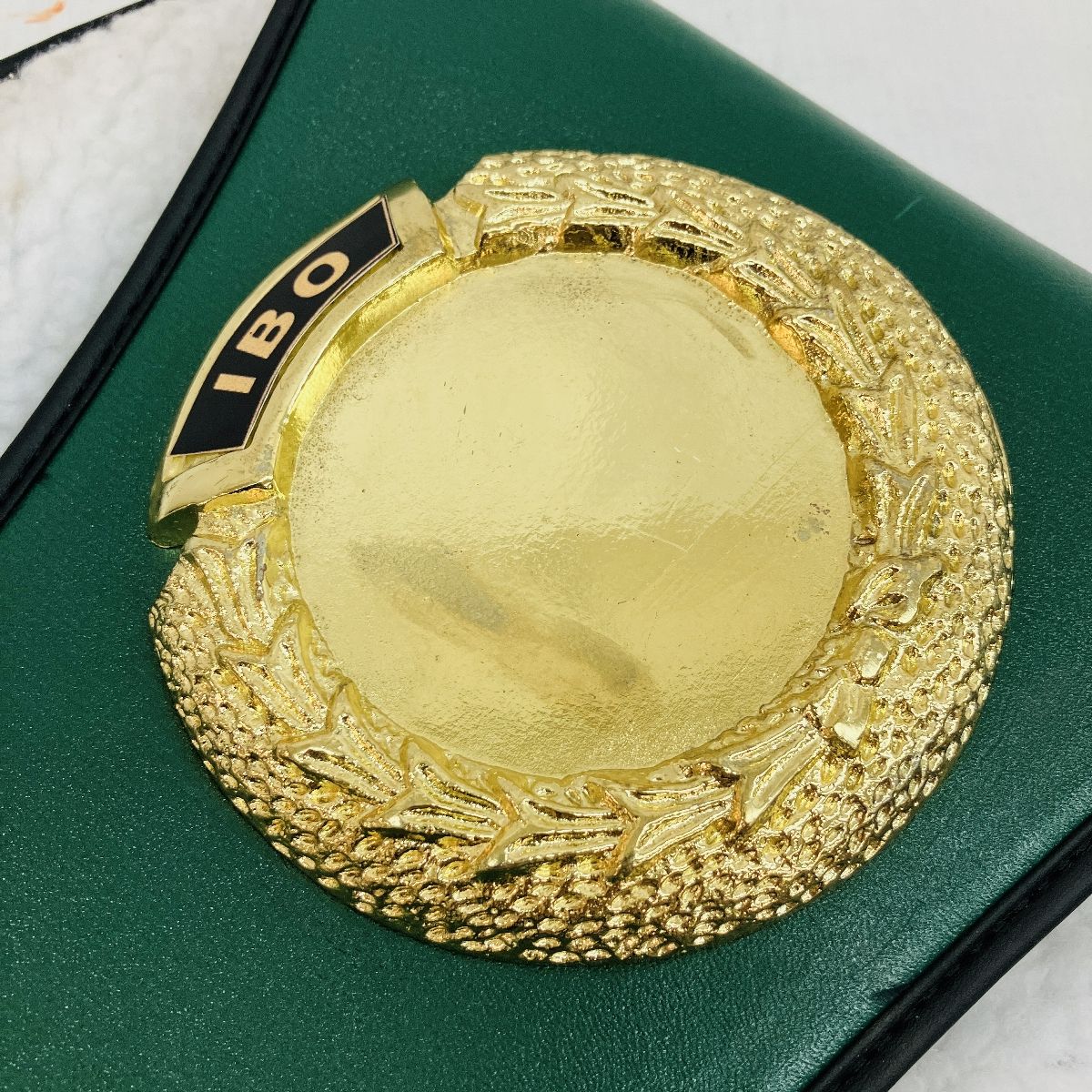 UFCチャンピオンベルト ヌルマゴメドフ プロハースカ ポイエー