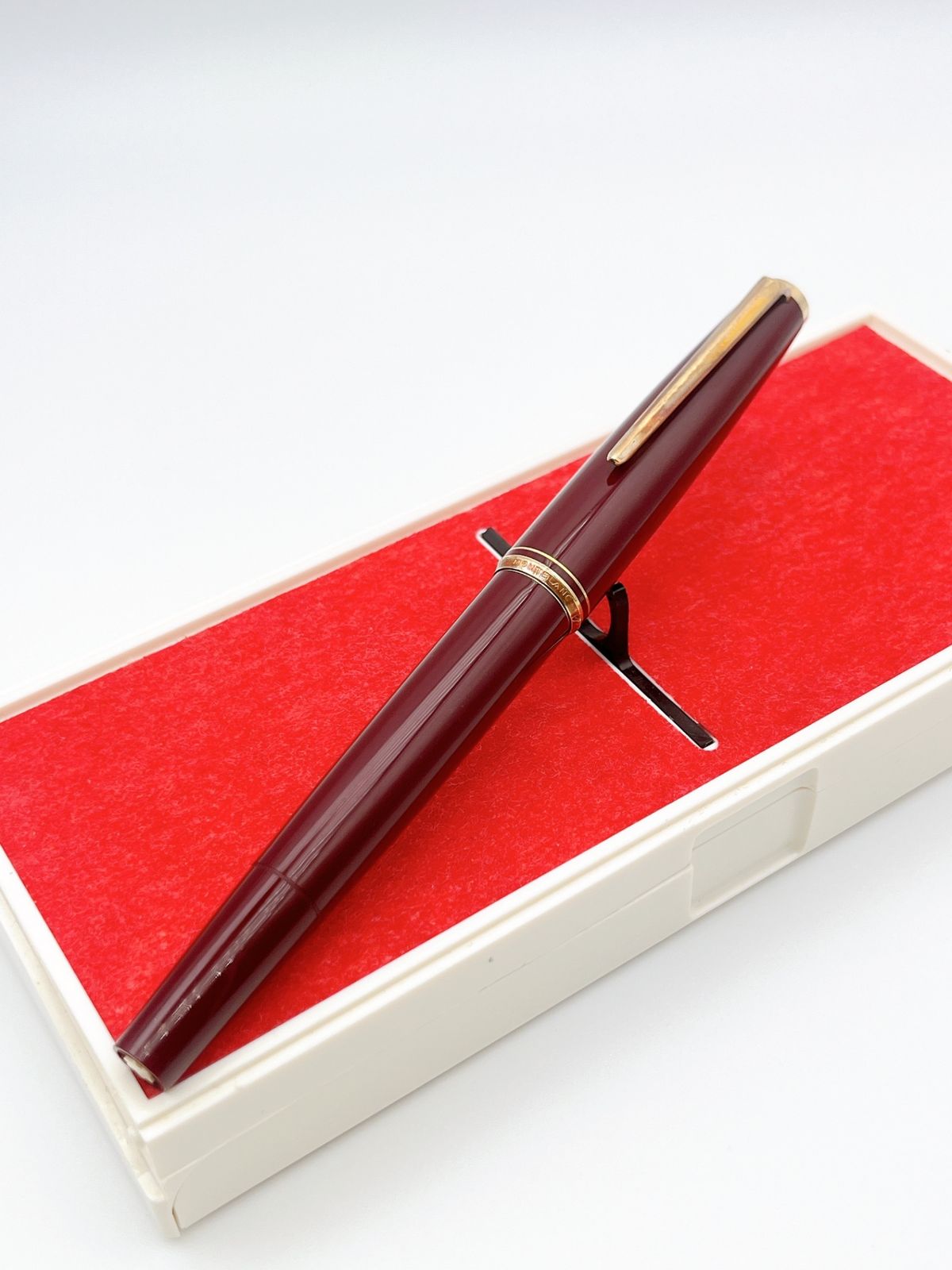 MONTBLANC モンブラン 万年筆 585 14K えんじ