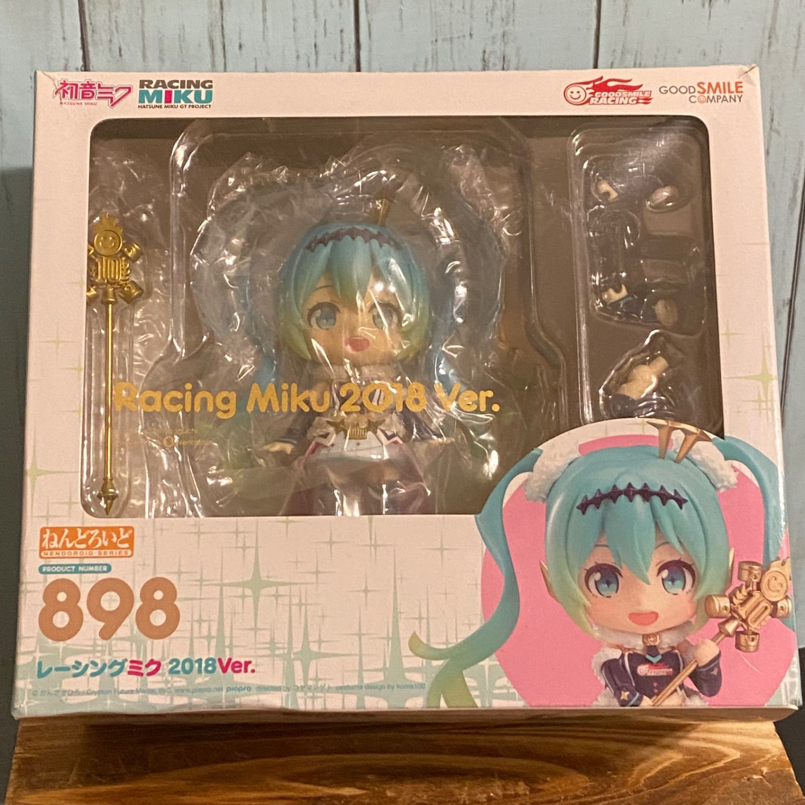 ねんどろいど 初音ミク GTプロジェクト レーシングミク 2018Ver. - M&N