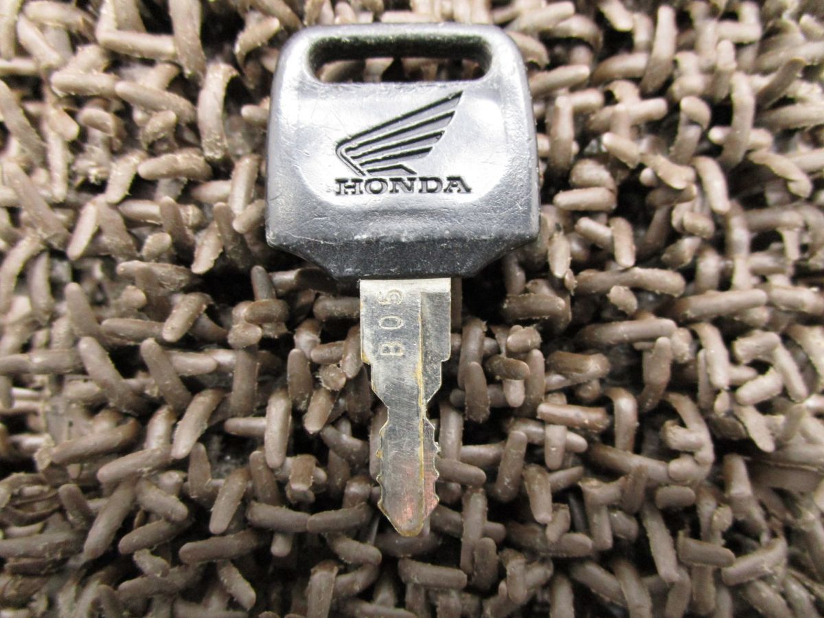 マグナ250S メインキーセット A6169 MC29 ホンダ MC15E V-TWIN MAGNA キャブ車 BRIGHTFACE_UK