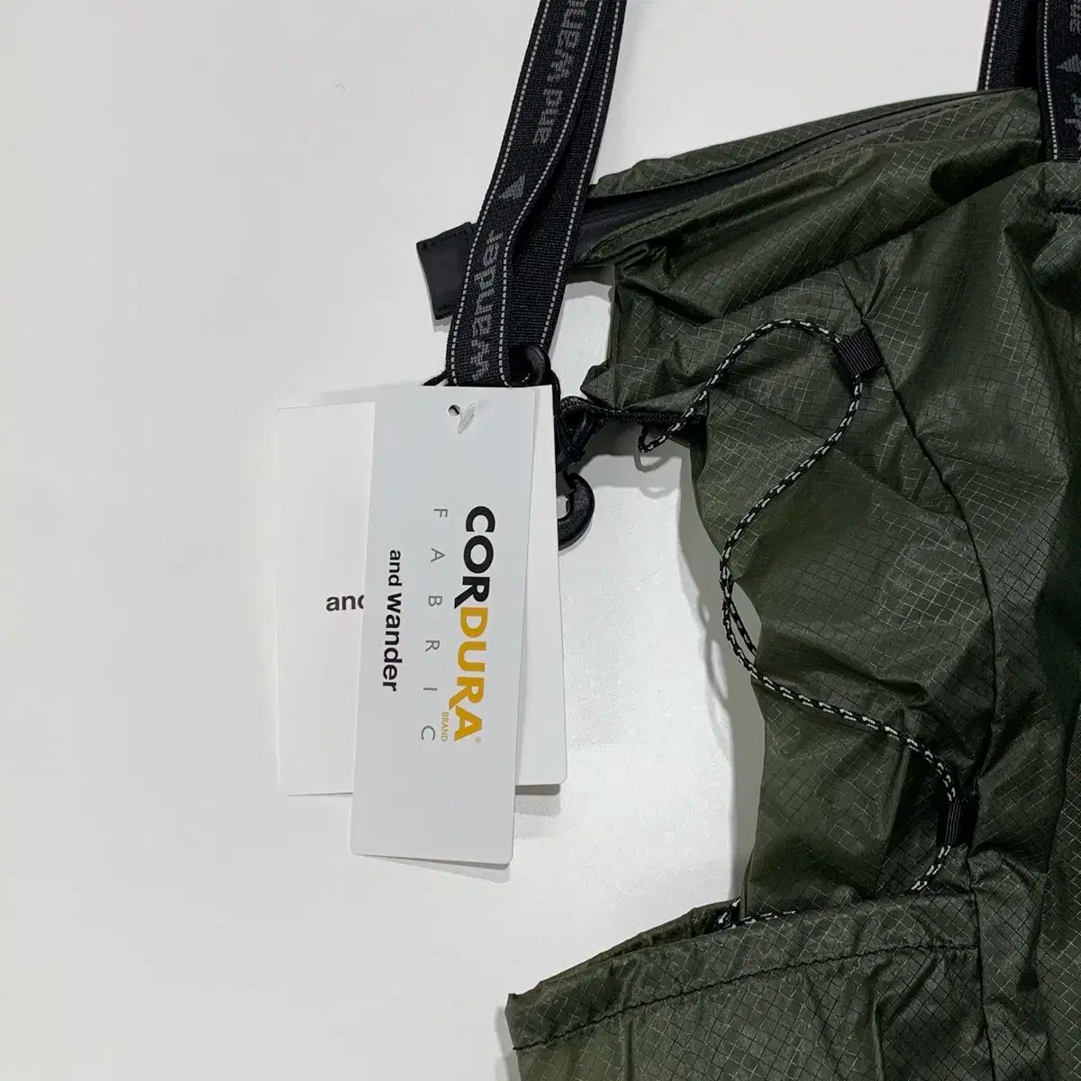 Amazon.co.jp: and wander アンドワンダー 3Dメッシュバックパック l