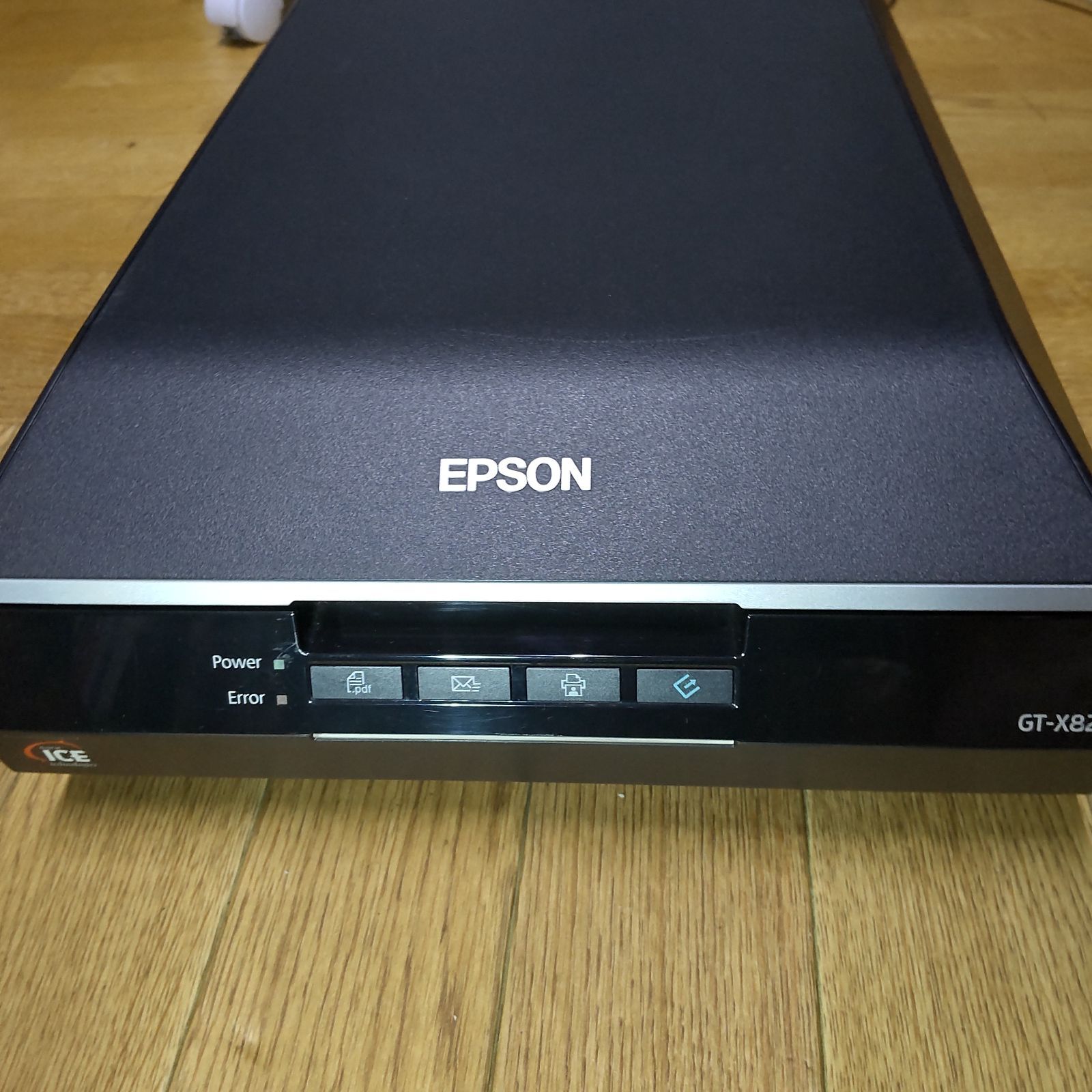 EPSON GT-X820 フィルムスキャナー 動作良好 補修痕あり