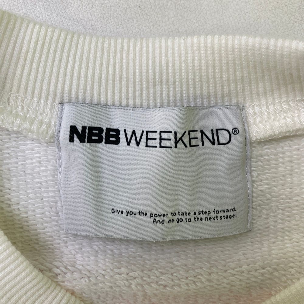 サイズ：1 NBB WEEKEND エヌビービーウィークエンド 2023年 スウェットトレーナー  ホワイト系 [240101440051] ゴルフウェア レディース ストスト サイズ：1 NBB WEEKEND エヌビービーウィークエンド 2023年