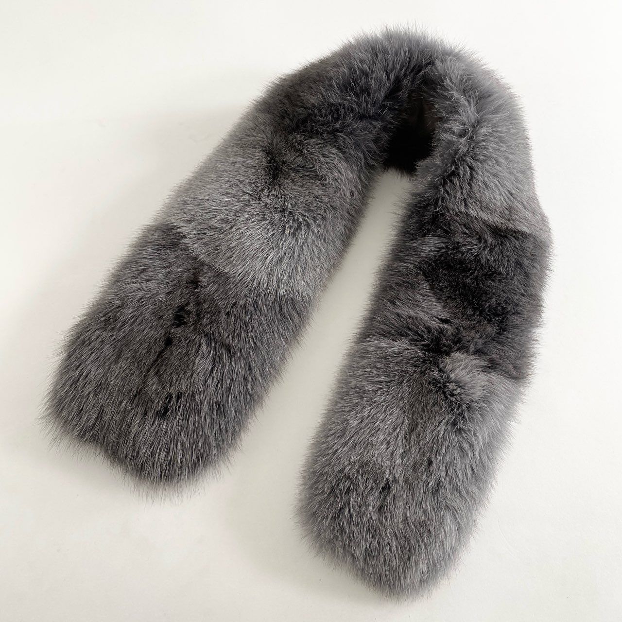 SAGA FOXグレー系毛皮ショートコート SAGA FOX グレー系 毛皮コート 美品 SAGAFOX サガフォックス グレー系