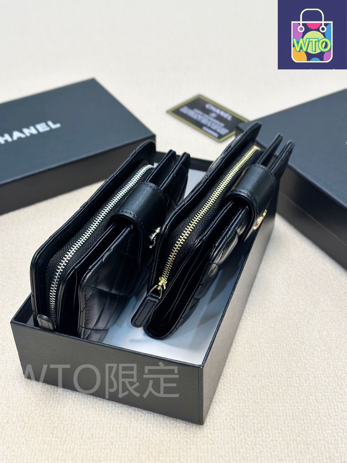 CHANEL ノベルティ ブラックレザー小物入れ CHANEL - CHANEL シャネル ノベルティ 小物入れ 黒 ポーチ