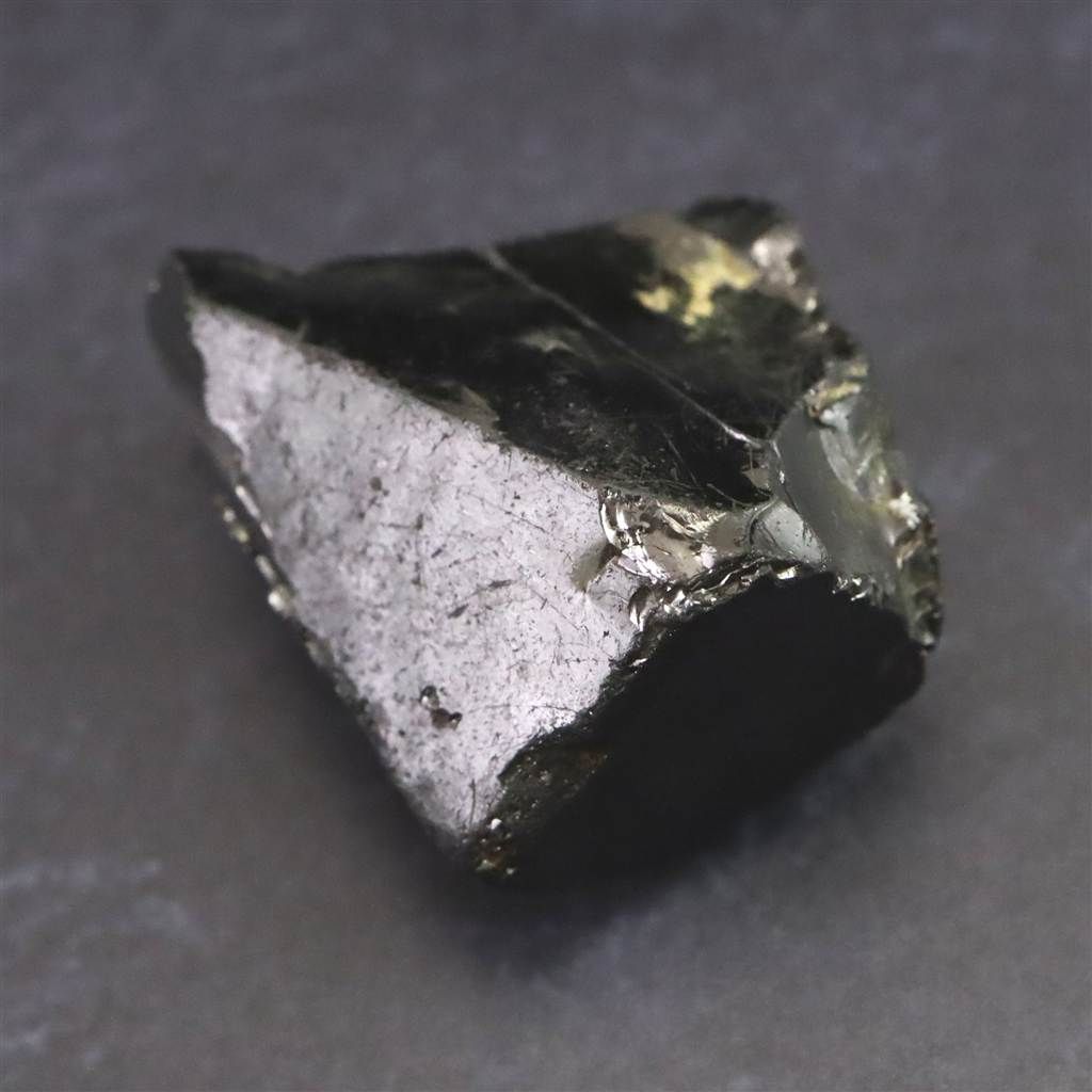 シュンガイト 鉱石 ロシア産 ノーブルシュンガイト エリートシュンガイト 原石 5.6g