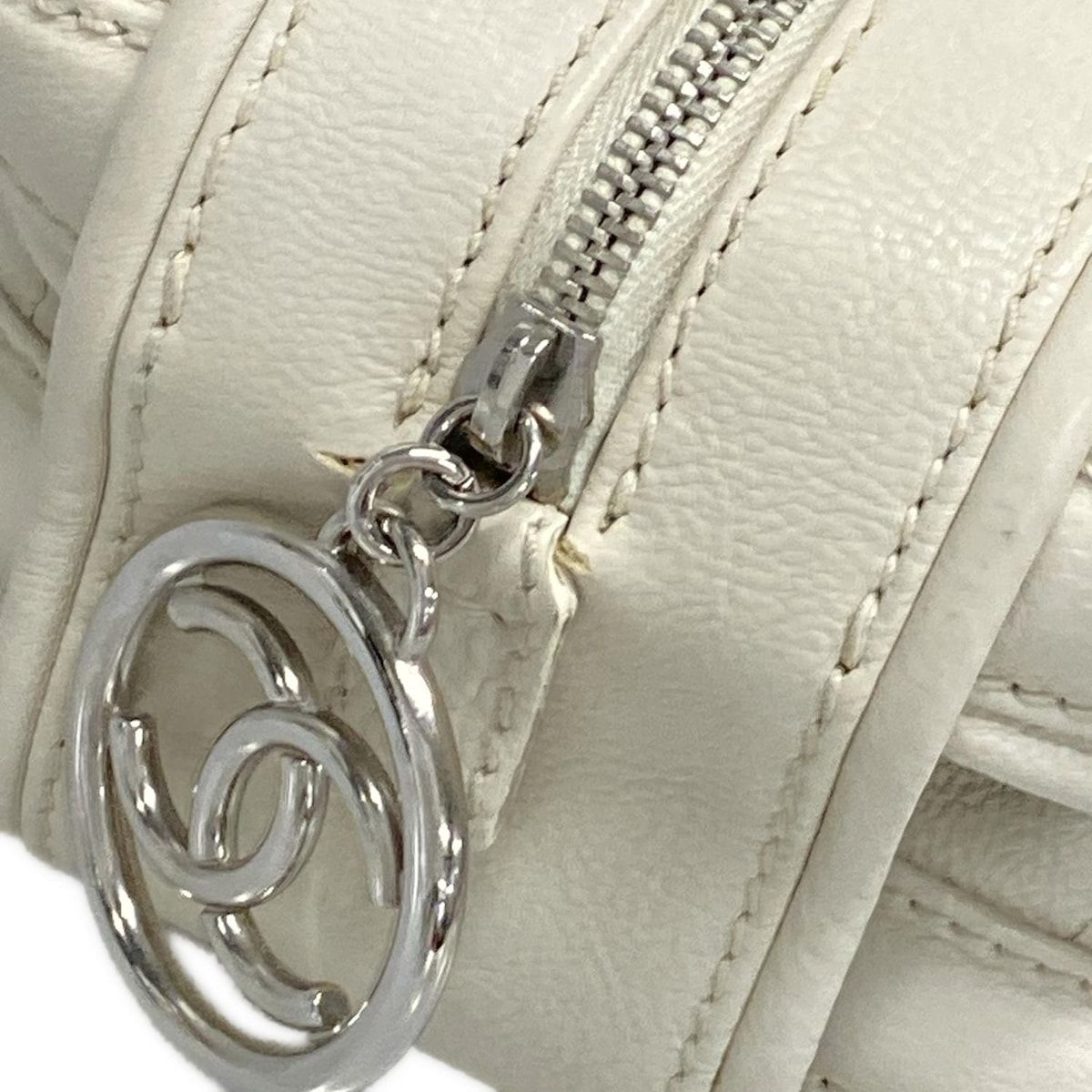 CHANEL(シャネル) ハンドバッグ ワイルドステッチ アイボリー ミニ  