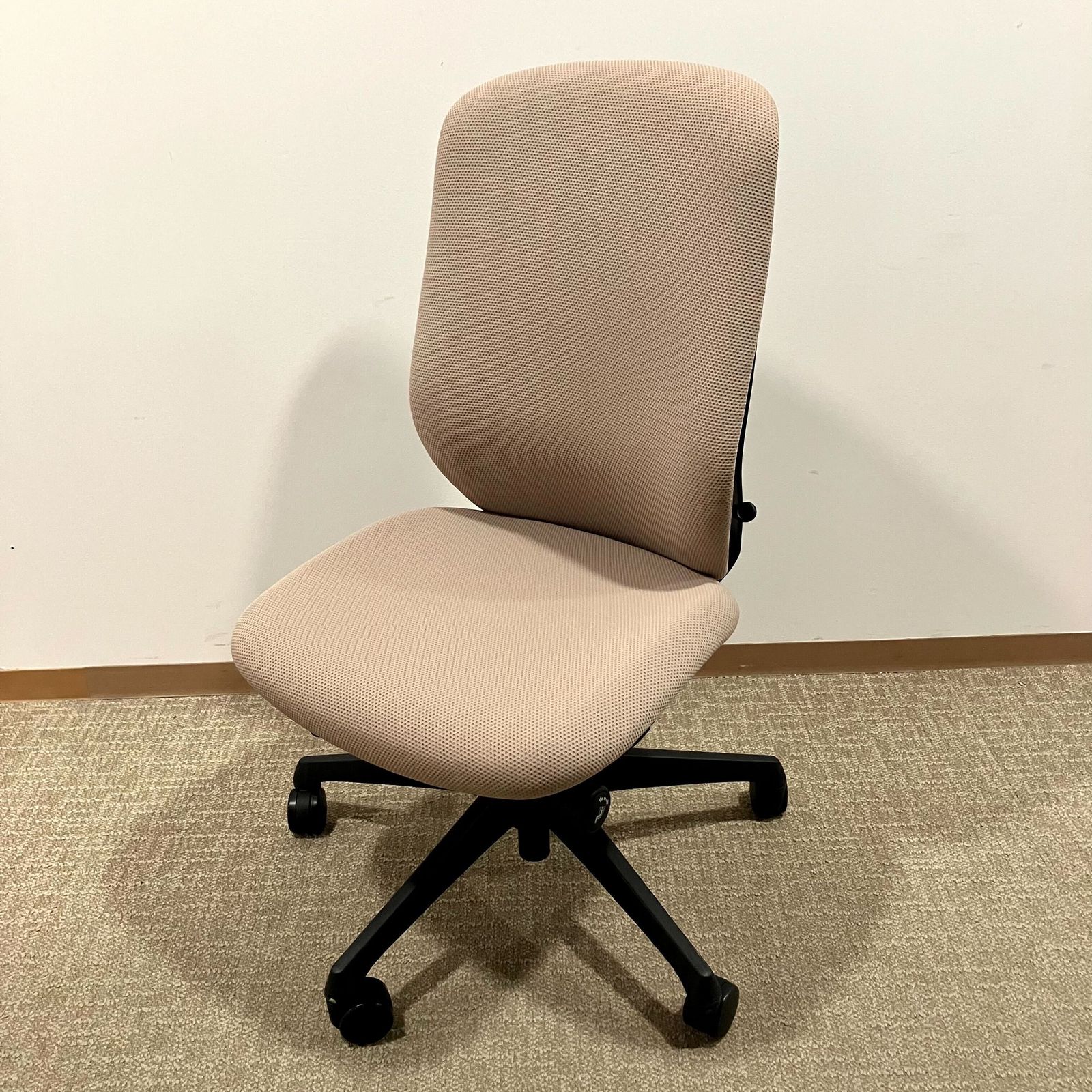 エルゴヒューマン ベーシック Ergohuman Basic JOIFA802 Amazon.co.jp