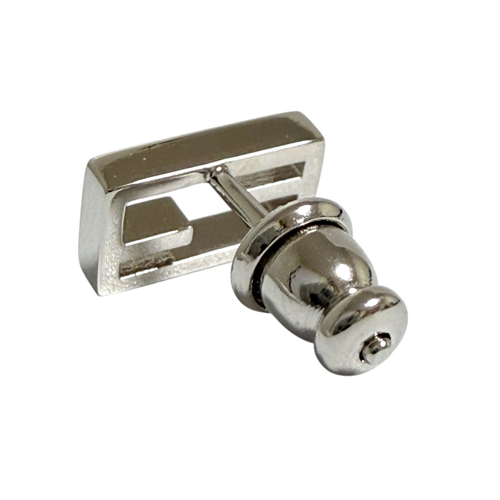 フェンディ メンズ レディース シングル バゲット ピアス 片耳用 シルバー色