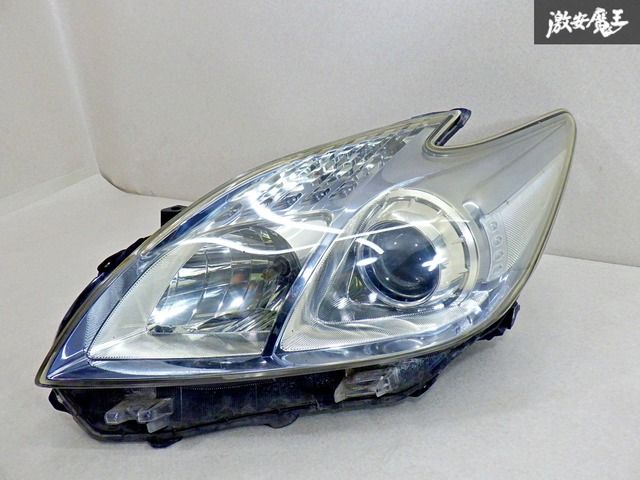 トヨタ 純正 ZVW30 30 プリウス 前期 ハロゲン ヘッドライト
